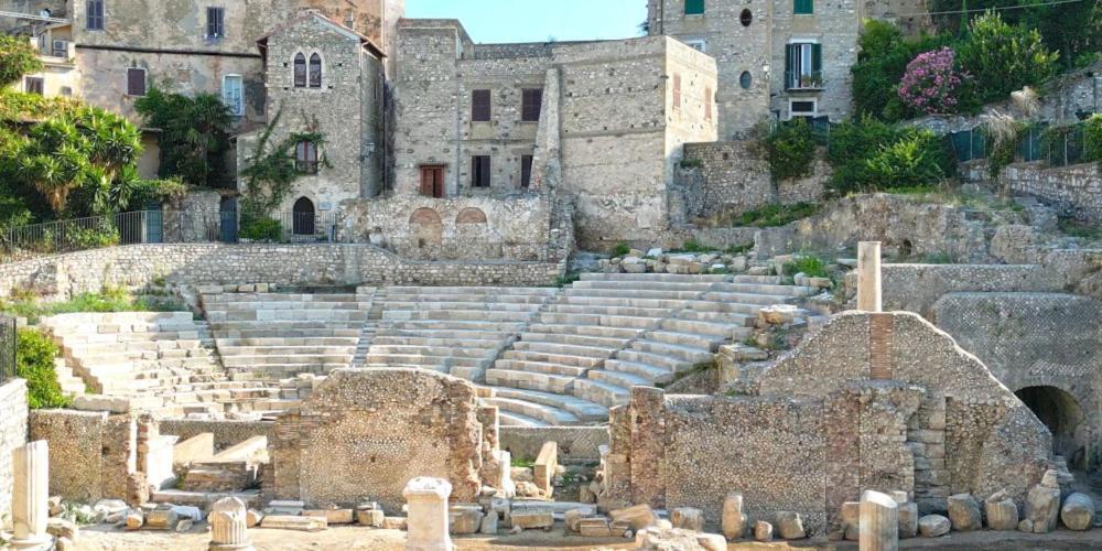 Casa Vitelli - Centro Storico A Due Passi Da Tutto Daire Terracina Dış mekan fotoğraf