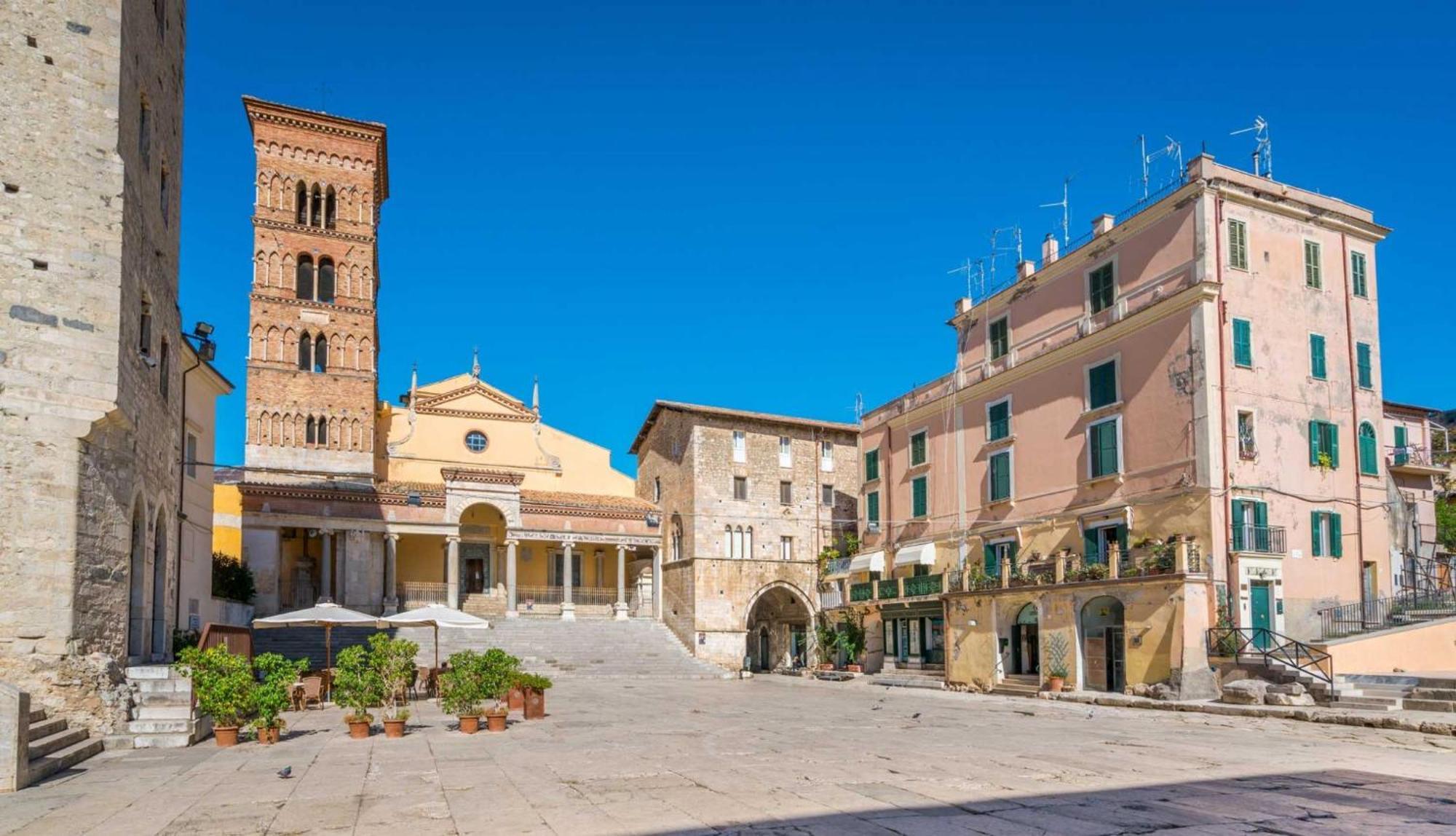 Casa Vitelli - Centro Storico A Due Passi Da Tutto Daire Terracina Dış mekan fotoğraf